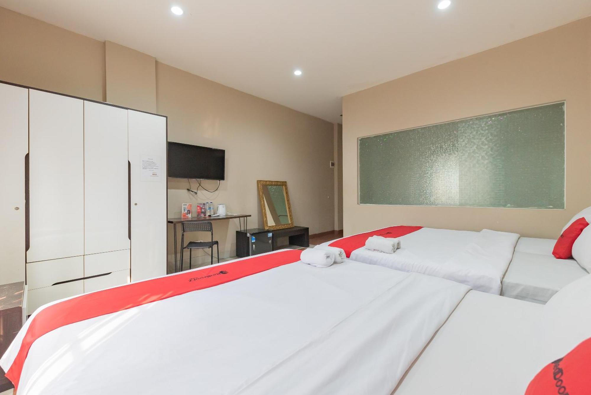 Hotel Reddoorz @ Malabar Street Bandung Exterior foto